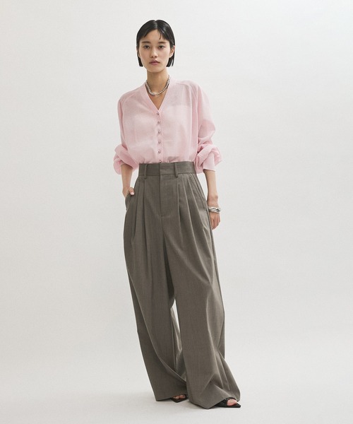 ADAM ET ROPE'(アダムエロペ)の「【サステナブル】3タックトロピカルスラックス(スラックス・レディース・グレー系その他/ブラック・38/36)」の19枚目の写真