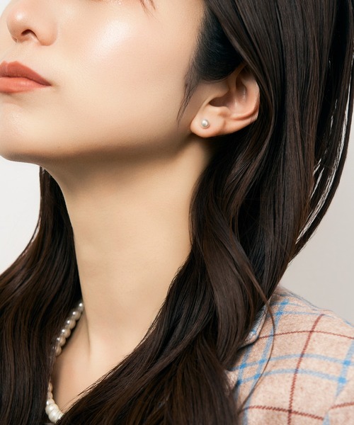 Jewel closet by L&Co.(ジュエルクローゼットバイエルアンドコー)の「K10 シェル/貝 パール ピアス(ピアス(両耳用)・レディース・ゴールド系その他/ゴールド系その他2/ゴールド系その他3・FREE)」の12枚目の写真