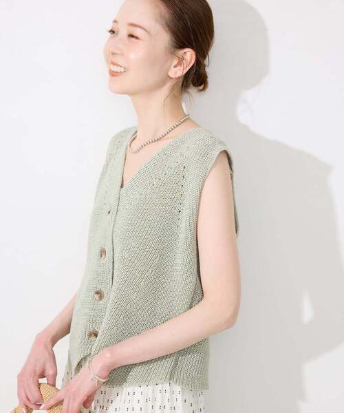 SLOBE IENA(スローブイエナ)の「《追加》ニットジレ(ニット/セーター・レディース・ブラック/ベージュ/グリーン・FREE)」の17枚目の写真