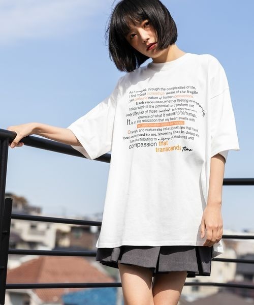 PBLIM(ページボーイリム)の「《UNISEX》テキストロゴTシャツ(Tシャツ/カットソー・レディース・オフホワイト/ブラック・MEDIUM/LARGE)」の14枚目の写真