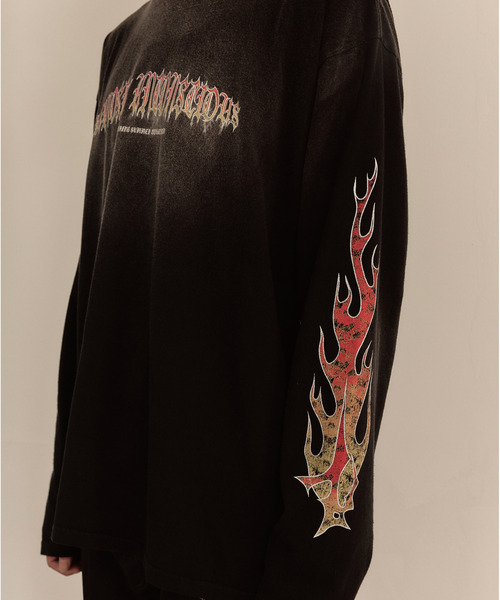 LIBERE(リベーレ)の「LIBERE リベーレ / FLAME LONG SLEEVE TEE ファイヤーパターンプリントビッグシルエットロンT / 251231-251232(Tシャツ/カットソー・メンズ・ブラック/ピンク・LARGE/MEDIUM/SMALL)」の11枚目の写真