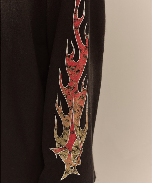 LIBERE(リベーレ)の「LIBERE リベーレ / FLAME LONG SLEEVE TEE ファイヤーパターンプリントビッグシルエットロンT / 251231-251232(Tシャツ/カットソー・メンズ・ブラック/ピンク・LARGE/MEDIUM/SMALL)」の10枚目の写真