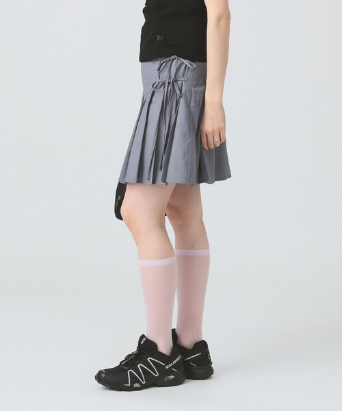 Ray BEAMS(レイビームス)の「プリーツ ダブル リボン ミニスカート(スカート・レディース・ライトグレー/ネイビー・1/0)」の5枚目の写真