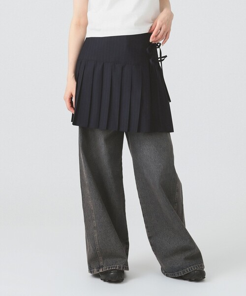 Ray BEAMS(レイビームス)の「プリーツ ダブル リボン ミニスカート(スカート・レディース・ライトグレー/ネイビー・1/0)」の7枚目の写真