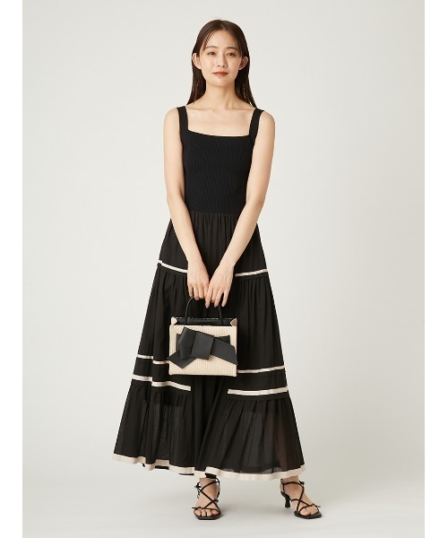 【美品】FRAY I.D ニットコンビタックティアードワンピース ボーダー FRAY I.D（フレイアイディー）の「ニットコンビタックティアード