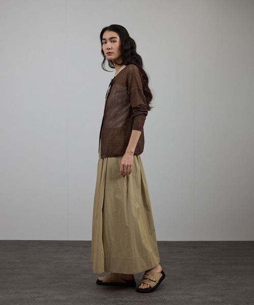 SALON adam et rope'（サロン アダム エ ロペ）の「シアークレープ2WAYカーディガン（カーディガン/ボレロ・レディース・ブラウン/オフホワイト・FREE）」の8枚目の写真