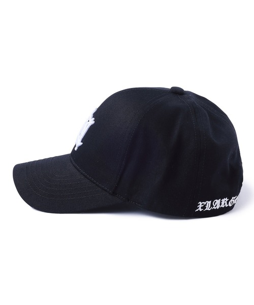 XLARGE（エクストララージ）の「OLD ENGLISH LOGO 6PANEL CAP（キャップ・メンズ・ブラック/グリーン/ベージュ・ONE SIZE）」の11枚目の写真