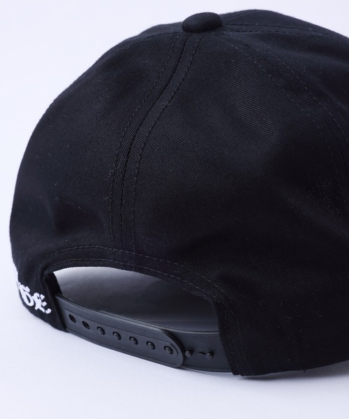 XLARGE（エクストララージ）の「OLD ENGLISH LOGO 6PANEL CAP（キャップ・メンズ・ブラック/グリーン/ベージュ・ONE SIZE）」の15枚目の写真
