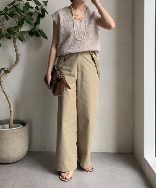 DouDou（ドゥドゥ）の「ニットツイード深Vベスト（ニット/セーター・レディース・ブラック/ライトベージュ・FREE）」の13枚目の写真