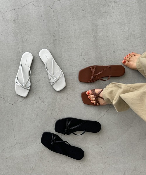 CANAL JEAN（キャナルジーン）の「El mar　ナローストラップペタサンダル（サンダル・レディース・シルバー/ブラウン/ブラック・23.5/24/24.5）」の12枚目の写真