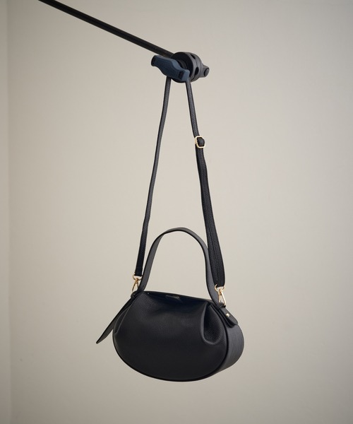 Lui's（ルイス）の「MILLELA FIRENZE ベルトハンドバッグ（ハンドバッグ・レディース・ブラック/モカ・FREE）」の5枚目の写真