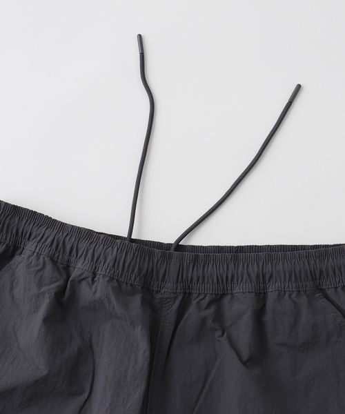 POP TRADING COMPANY(ポップトレーディングカンパニー)の「POP TRADING COMPANY / ポップトレーディングカンパニー cargo track pants(スラックス・メンズ・チャコールグレー・MEDIUM/LARGE)」の6枚目の写真