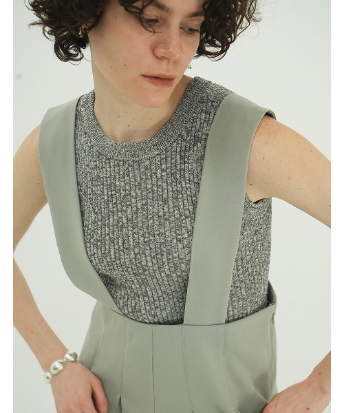 CLANE(クラネ)の「W FACE HALL KNIT TOPS(ニット/セーター・レディース・アイボリー/ブラック/その他/オレンジ・1/2)」の4枚目の写真