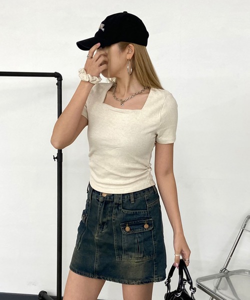 non-hedge(ノンヘッジ)の「シュシュ付リブショート丈スクエアTシャツ(Tシャツ/カットソー・レディース・オフホワイト/ブラック/グレー/ベージュ・FREE)」の15枚目の写真