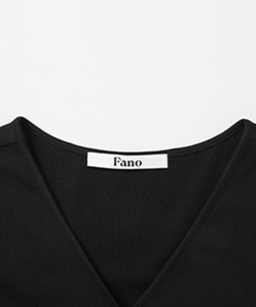 Fano Studios(ファノ ストゥディオズ)の「カシュクール ノースリーブトップス FX25S069【Fano Studios】(Tシャツ/カットソー・レディース・ブラック・L/M/S)」の2枚目の写真