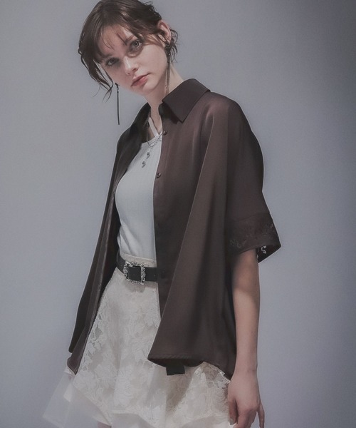 HARE（ハレ）の「レーザーカットビッグシャツ(HARE)（シャツ/ブラウス・レディース・ブラック/ブラウン・FREE）」の13枚目の写真