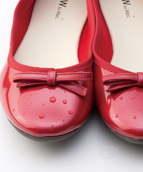 Wpc.（ダブリュピーシー）の「ワールドパーティー W by WPC. RP-0001 レインパンプス（レインシューズ・レディース・シルバー・24-24.5cm/23.5cm/23-23.5cm）」の2枚目の写真