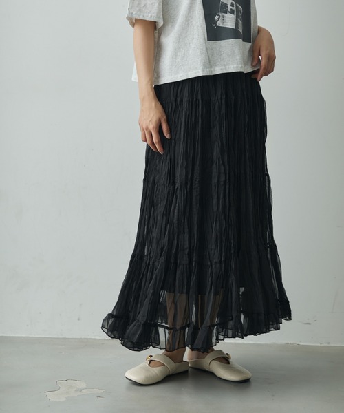 Lunea（ルネア）の「しわプリーツフリルティアードスカート（スカート・レディース・ベージュ/ブラック/ホワイト/グレー・FREE）」の14枚目の写真