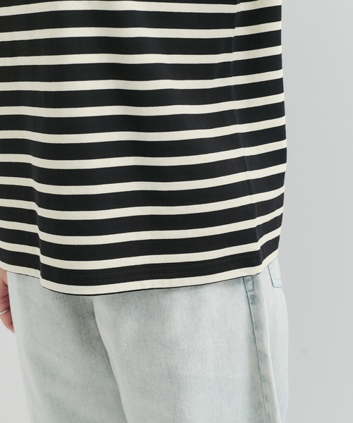 le cercle ADAM ET ROPE'(ルセルクルアダムエロペ)の「2WAYフレンチスリーブボーダーTee(Tシャツ/カットソー・レディース・ホワイト系/ブラック系・FREE)」の16枚目の写真