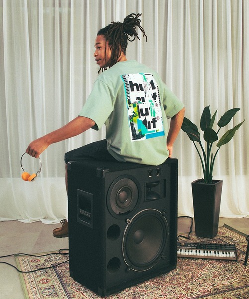 HUF(ハフ)の「MEMORY OF FREEDOM TEE(Tシャツ/カットソー・メンズ・ホワイト/グリーン系その他/ブラック・S/M/L/XL/XXL)」の4枚目の写真