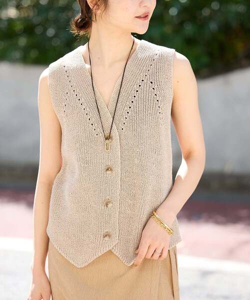 mutsumi　SLOBE IENA　ニットジレ*ベージュ mutsumi SLOBE IENA ニットジレ*ベージュ mutsumi SLOBE IENA