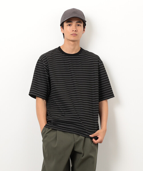 COMME CA ISM(コムサイズム)の「リップルジャージー 細ボーダー Tシャツ(Tシャツ/カットソー・メンズ・ホワイト/ブラック・MEDIUM/LARGE/X-LARGE)」の9枚目の写真