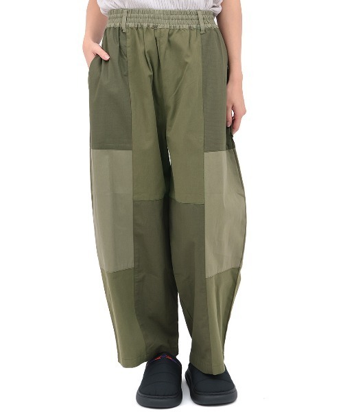 チチカカ（チチカカ）の「Orale! ブロッキングイージーパンツ（その他パンツ・レディース・ブラック/カーキ/レッド・FREE）」の21枚目の写真