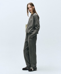 MARITHE + FRANCOIS GIRBAUD（マリテフランソワジルボー）の「PIGMENT WIDE SWEAT PANTS（スウェットパンツ）」