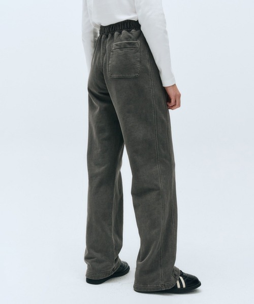 MARITHE + FRANCOIS GIRBAUD(マリテフランソワジルボー)の「PIGMENT WIDE SWEAT PANTS(スウェットパンツ・レディース・ブルー系その他/チャコール・SMALL/MEDIUM/LARGE/X-LARGE)」の7枚目の写真