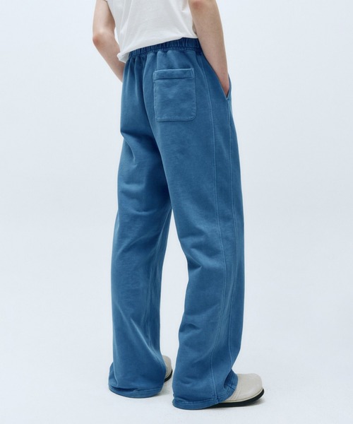 MARITHE + FRANCOIS GIRBAUD(マリテフランソワジルボー)の「PIGMENT WIDE SWEAT PANTS(スウェットパンツ・レディース・ブルー系その他/チャコール・SMALL/MEDIUM/LARGE/X-LARGE)」の18枚目の写真