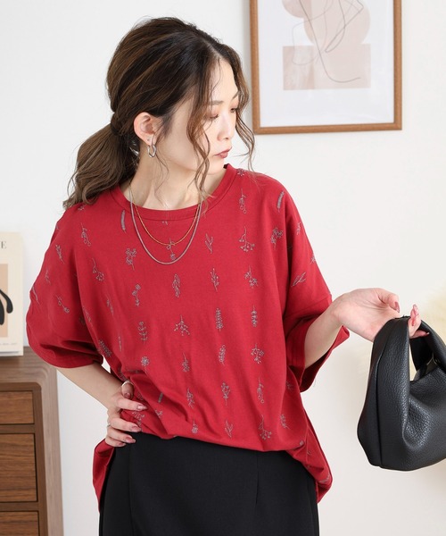 Emago（イマゴ）の「EMAGO お花全面刺繍Ｔ（Tシャツ/カットソー・レディース・ネイビー/レッド/ブラック・FREE）」の8枚目の写真