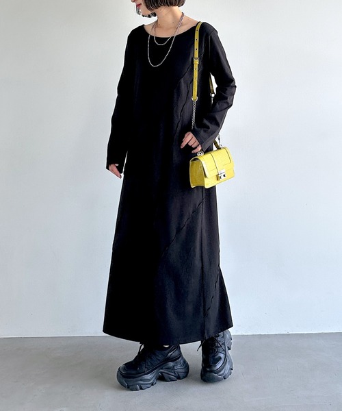 PAGEBOY(ページボーイ)の「サンドヴィンテージキリカエロングスリーブワンピース(長袖) 【ボートネック・ワンショルダー対応】(ワンピース・レディース・ブラウン/ブラック/グレー・SMALL/LARGE/MEDIUM)」の10枚目の写真