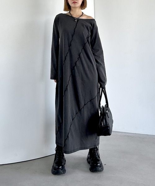 PAGEBOY(ページボーイ)の「サンドヴィンテージキリカエロングスリーブワンピース(長袖) 【ボートネック・ワンショルダー対応】(ワンピース・レディース・ブラウン/ブラック/グレー・SMALL/LARGE/MEDIUM)」の7枚目の写真