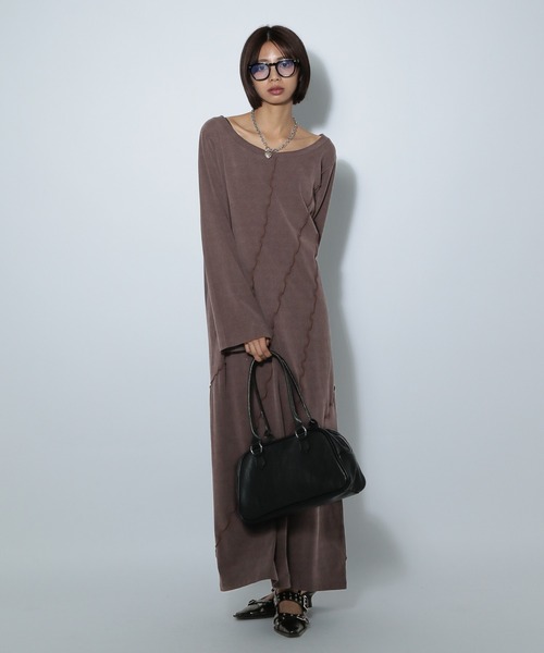 PAGEBOY(ページボーイ)の「サンドヴィンテージキリカエロングスリーブワンピース(長袖) 【ボートネック・ワンショルダー対応】(ワンピース・レディース・ブラウン/ブラック/グレー・SMALL/LARGE/MEDIUM)」の20枚目の写真