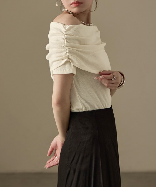 Fashion Letter(ファッションレター)の「2way オフショルダー リブカットソー(Tシャツ/カットソー・レディース・モカ/ブラック/グレイッシュベージュ/アイボリー・FREE)」の9枚目の写真