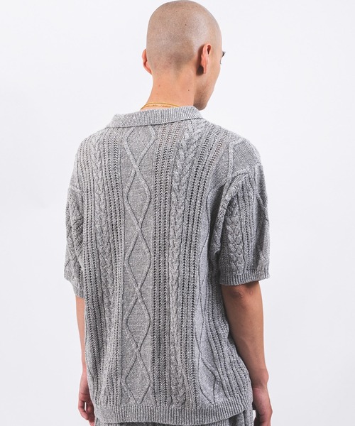 atmos（アトモス）の「atmos Cable Knit Polo Shirt / アトモス ケーブル ニット ポロ シャツ（ニット/セーター・メンズ・ベージュ/グレー・M/L/XL）」の7枚目の写真