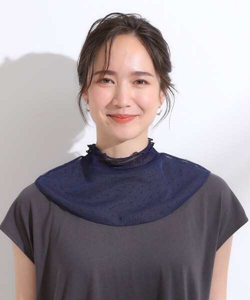 SHOO・LA・RUE(シューラルー)の「シア―ネックカバー(その他小物・レディース・アイボリー系3/ブラック系/ブラック系3/ネイビー系/グレー/ブラック・00)」の17枚目の写真