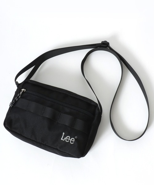 Lee（リー）の「Lee/リー 撥水 ロゴ ワンポイント刺繍 テープ付き スクエアショルダーバッグ/レディース メンズ（ショルダーバッグ・レディース・グレー/ブラック/カーキ/ベージュ・FREE）」の2枚目の写真