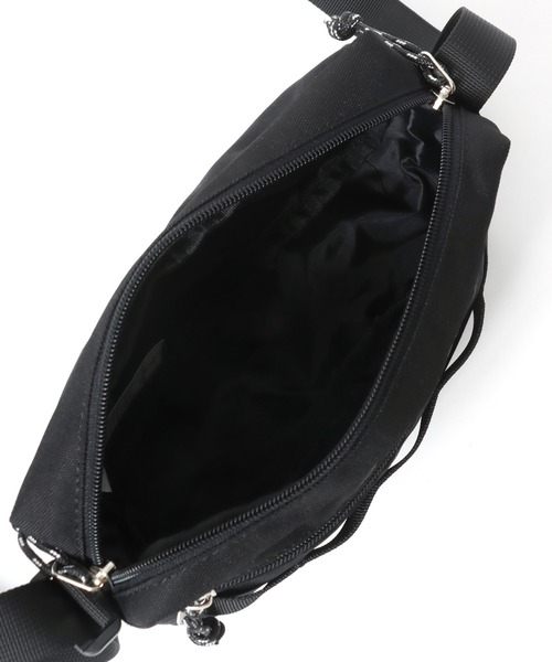 Lee（リー）の「Lee/リー 撥水 ロゴ ワンポイント刺繍 テープ付き スクエアショルダーバッグ/レディース メンズ（ショルダーバッグ・レディース・グレー/ブラック/カーキ/ベージュ・FREE）」の6枚目の写真