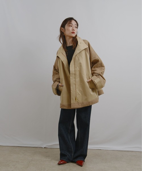キルティング切り替えスタンドカラービッグアウター Palm Riche│Eimee