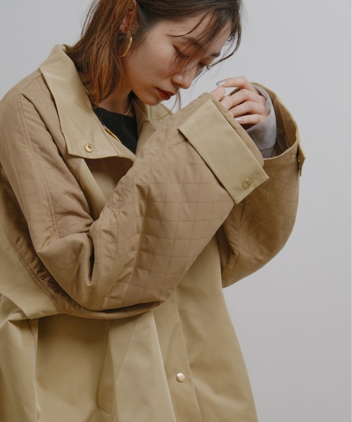 palm RICHE（ポームリシュ）の「キルティング切り替えスタンドカラービッグアウター（ステンカラーコート・レディース・ブラック/ベージュ・M）」の18枚目の写真