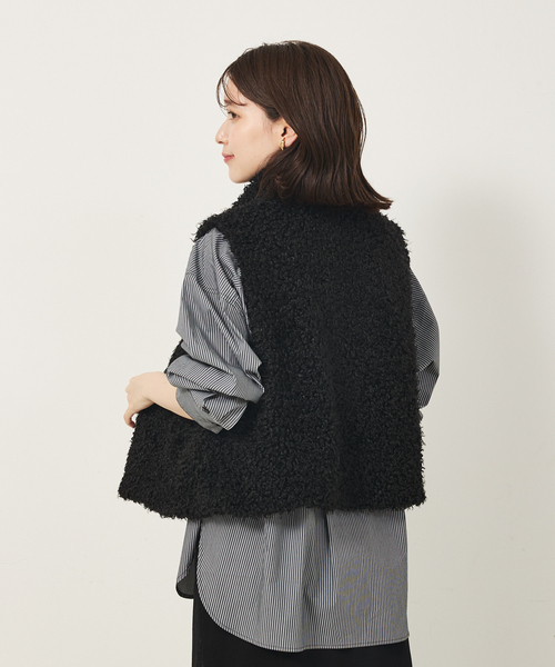 abahouse mavie(アバハウスマヴィ)の「ファーショートベスト(ベスト・レディース・キャメル/ブラック・フリー)」の16枚目の写真