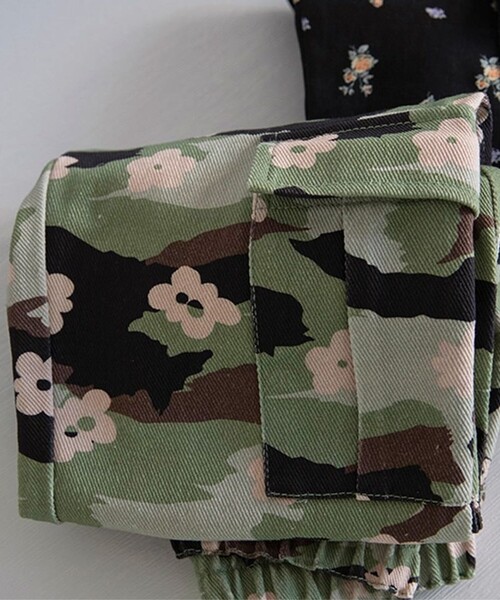 aBity select(アビティセレクト)の「【aBity select./アビティセレクト】迷彩・小花柄カーゴロングパンツ(カーゴパンツ・キッズ・ブラック/カモフラージュ・90/100/110/120)」の6枚目の写真