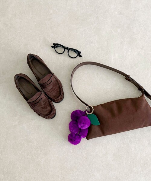 fredy emue（フレディエミュ）の「マスカットチャーム（チャーム・レディース・パープル/ライトグリーン・FREE）」の6枚目の写真