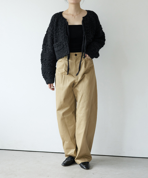 IENA LA BOUCLE（イエナラブークル）の「IENA LA BOUCLE ハイカウントツイルバレルパンツ（その他パンツ・レディース・ベージュ/グリーン・34/36/38/40）」の3枚目の写真