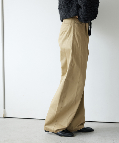 IENA LA BOUCLE（イエナラブークル）の「IENA LA BOUCLE ハイカウントツイルバレルパンツ（その他パンツ・レディース・ベージュ/グリーン・34/36/38/40）」の12枚目の写真