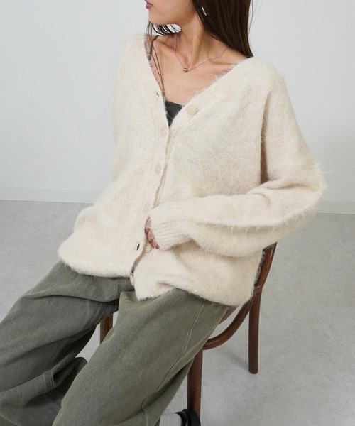 gossara(ゴサラ)の「アルパカ風カーディガン(カーディガン/ボレロ・レディース・チャコール/ブラウン/ライトベージュ/グレイッシュベージュ・FREE)」の3枚目の写真