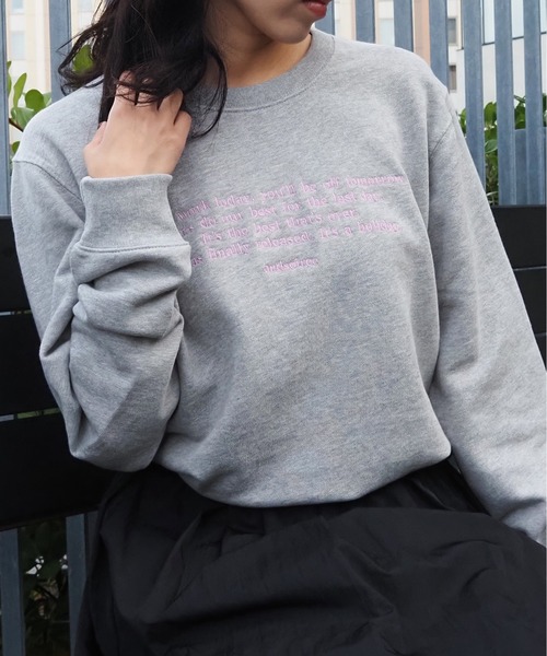 &soiree(アンドソワレ)の「【&soiree】メッセージ刺繍裏毛スウェットクルーネックプルオーバー(スウェット・レディース・杢グレー/ベージュ/ネイビー・FREE)」の19枚目の写真