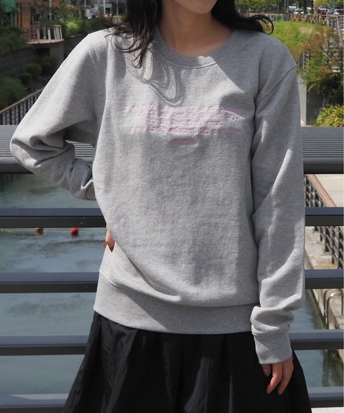 &soiree(アンドソワレ)の「【&soiree】メッセージ刺繍裏毛スウェットクルーネックプルオーバー(スウェット・レディース・杢グレー/ベージュ/ネイビー・FREE)」の22枚目の写真