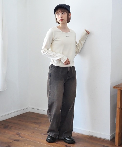 tiptop(ティップトップ)の「硫化染めギャザーロゴロンT(Tシャツ/カットソー・レディース・ブラウン/アイボリー/ブラック/ブラック系その他/ホワイト系その他・FREE)」の12枚目の写真